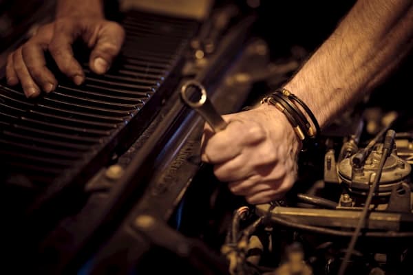 Service advisor helping customer